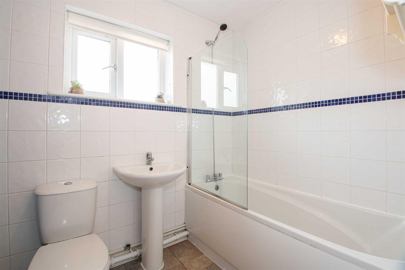 Bates Close, Willen, Milton Keynes